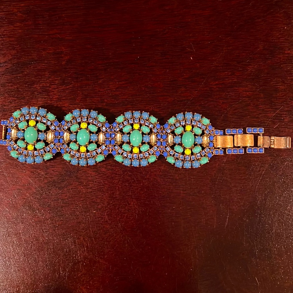 Stella @ Dot bracelet 7” clasp blue and & green stone